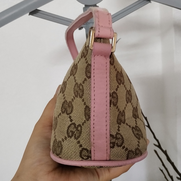 Gucci boat pochette (Rare Find) 31243R 002214 - Picture 7 of 15